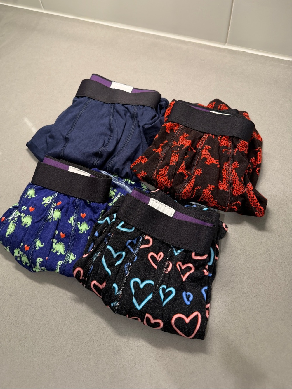 4 pairs meundies size medium men’s boxer briefs